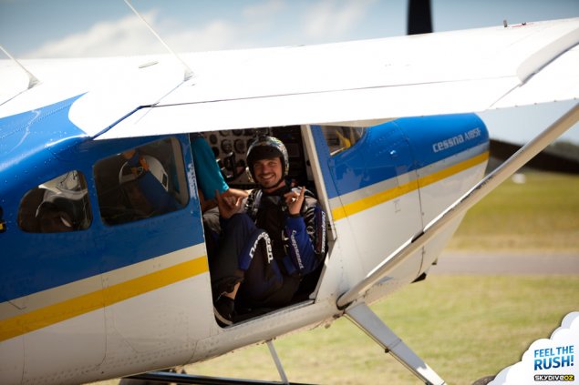 learn to skydive