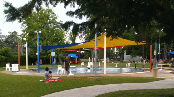 Manuka kids' pool