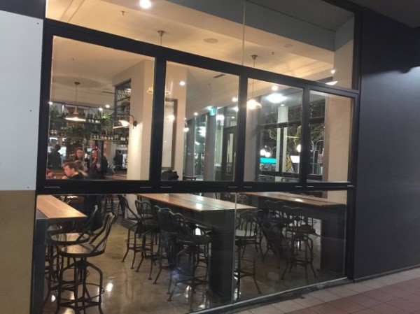 Social & Co outside view