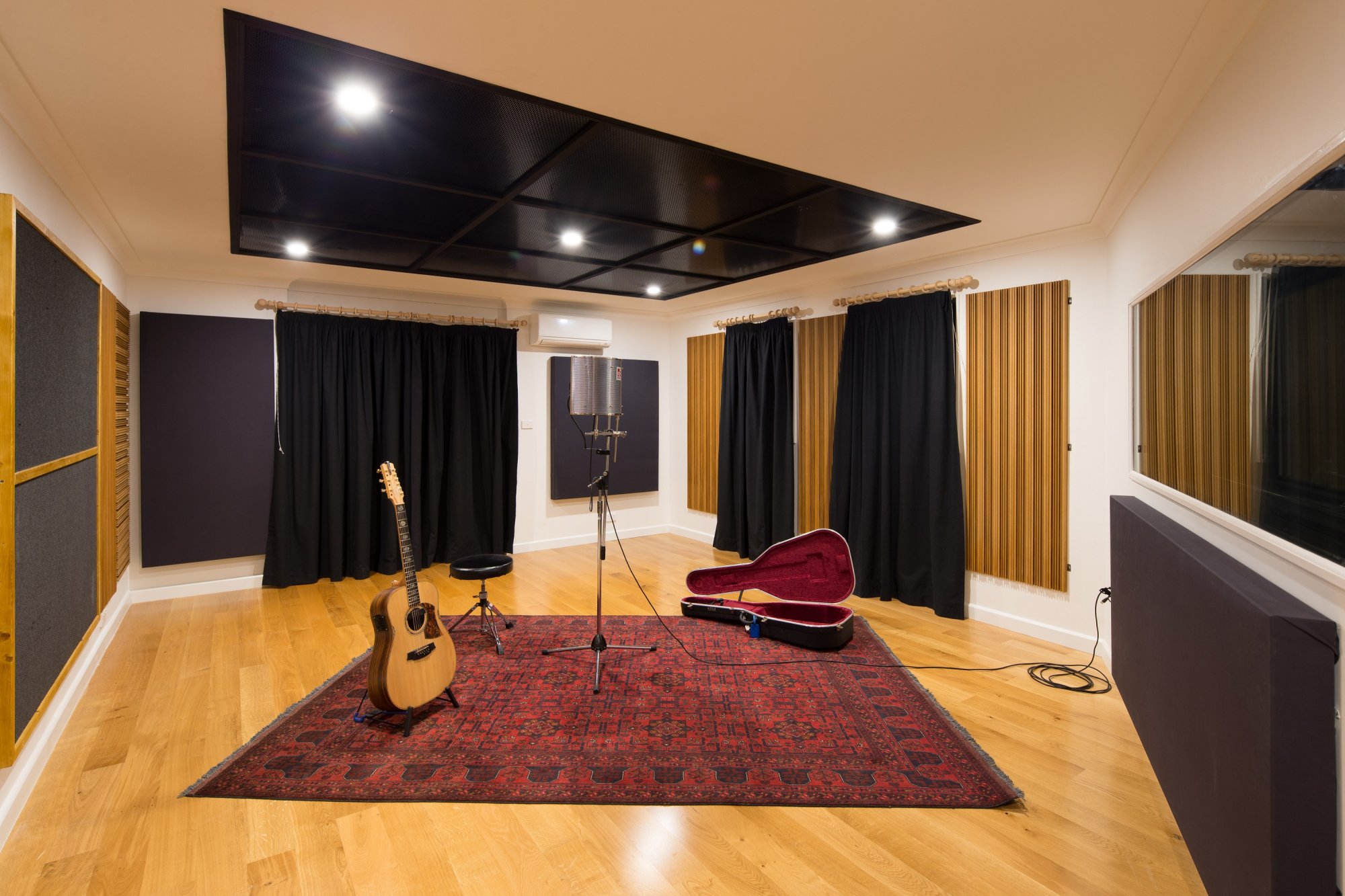 New CBR recording studio - Amberly Studios