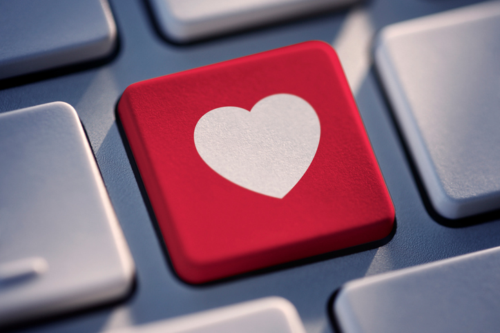 Lovelorn Canberrans falling for costly dating and romance scams