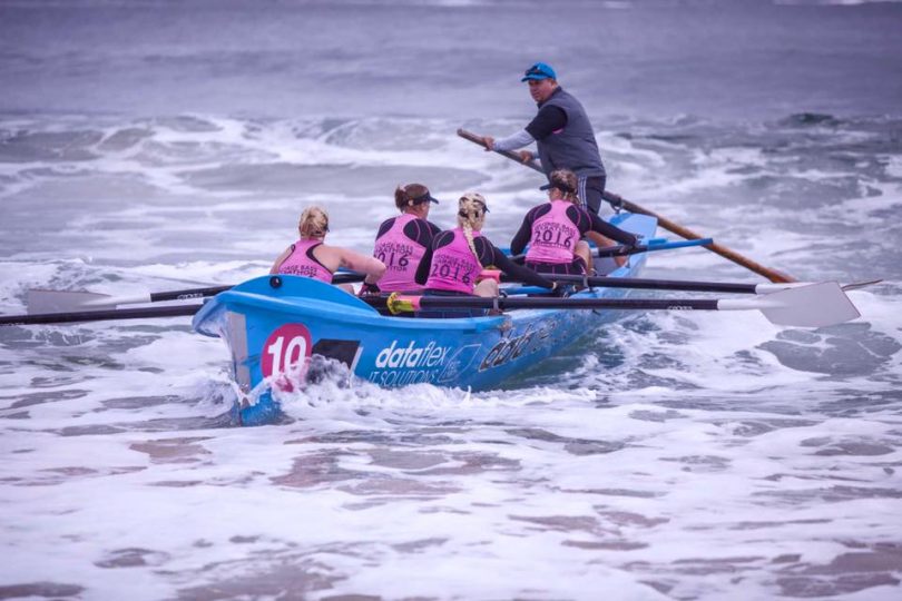 Gary Pettigrove sweeping his crew from Canberra in 2016. Photo: Jackie Jones Facebook.