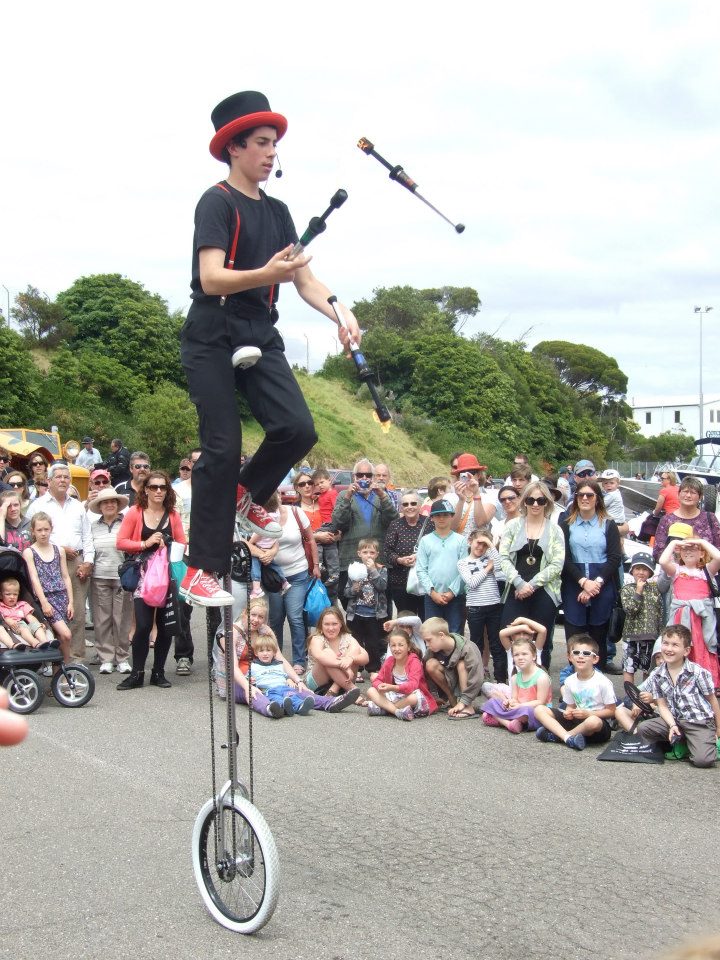 Rhys pulling a crowd at the 2012 Eden Whale Festival. Photo: Rhys Davies Facebook