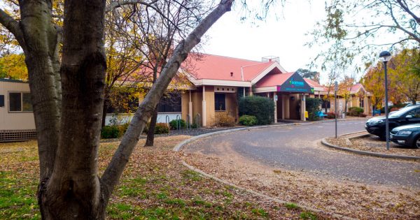 Is the government continuing to make a mess of the Dickson Parklands?