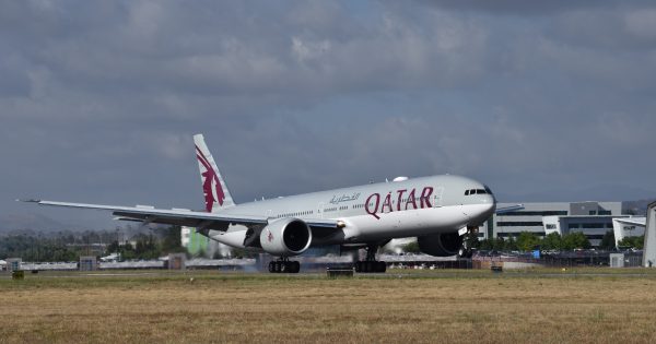 Barr pursues Chinese airlines to fill 'missing link'