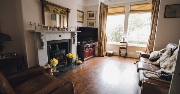 Estate assets: to sell or not to sell?