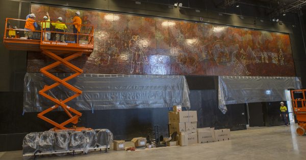 Spectacular Nolan caps new Kambri precinct at ANU