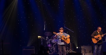 Bogle's night as National Folk Festival gets under way