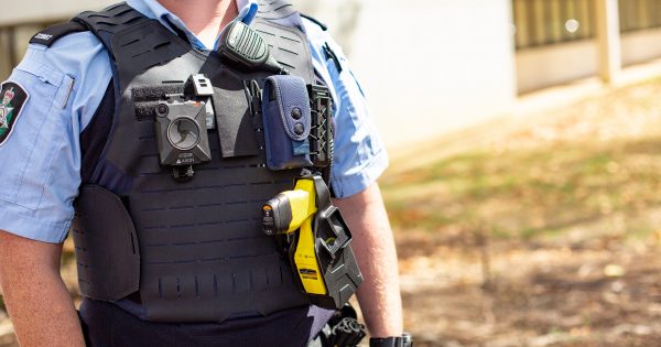 Police now allowed to activate body cameras in public places