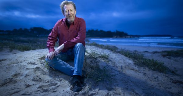 Crime thrillers make Canberra's Chris Hammer an Aussie noir star