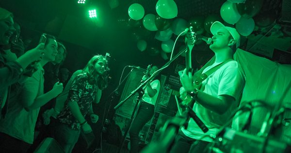 Iconic live music venue closes but it's just in transit