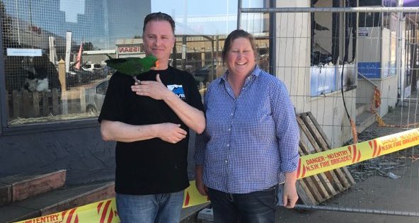 Good Samaritans evacuate animals from Cooma Pet Shop fire threat