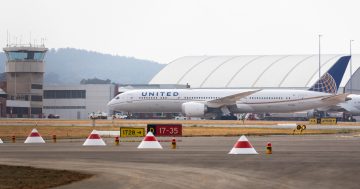 Canberra Airport humming as US Dreamliners make quick stopover