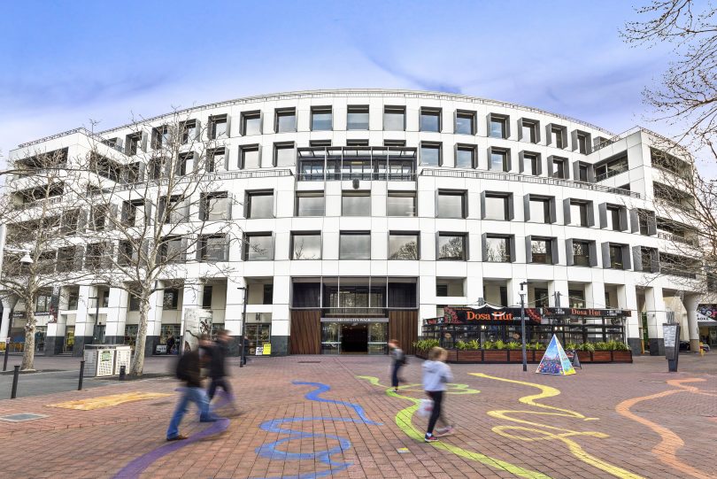 Garema Court