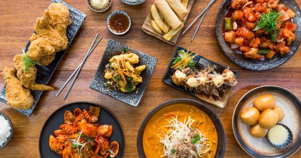 Locally owned food and grocery delivery app launches contact-less delivery