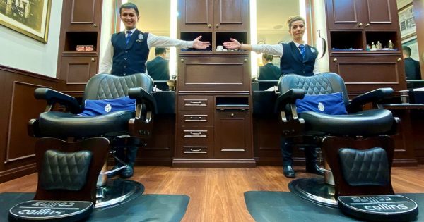 Canberra barber says it's business as usual as COVID restrictions impact