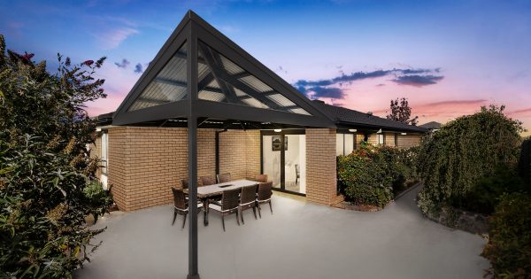 Fresh, stylish, fully updated family home, immaculate inside and out