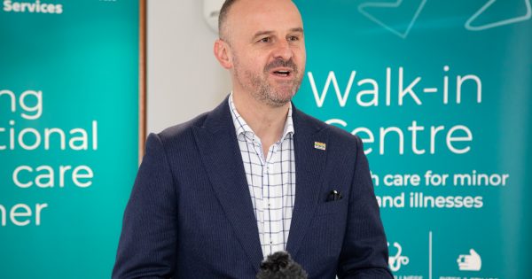 Campaign Trail: Labor focusses on health, the Libs hit the roads and the Greens go after developers