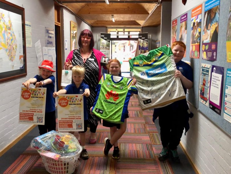 Latham Primary School principal Lyndall Read and students