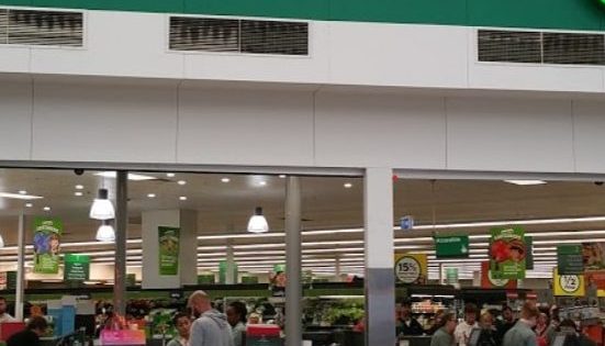 Woolworths Calwell recalls bread over possible glass contamination