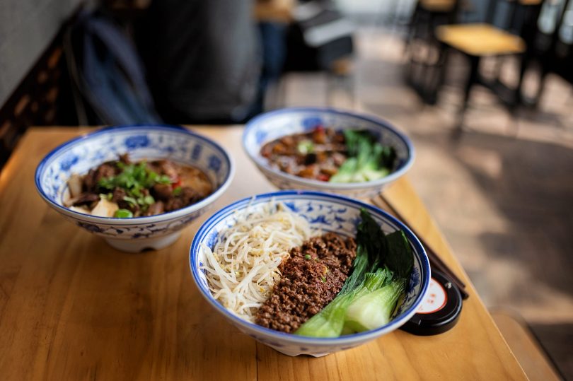 Meat sauce noodle bowl