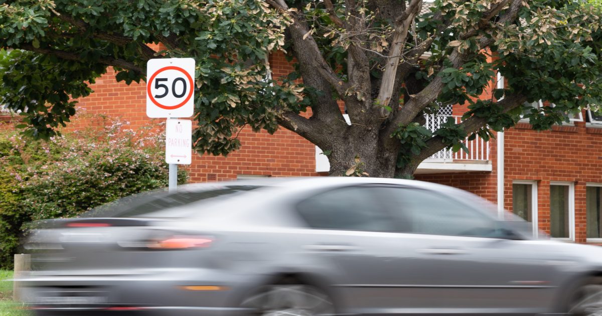 The ‘grey area’ leaving the ACT unable to collect more than $60,000 in unpaid traffic, parking fines