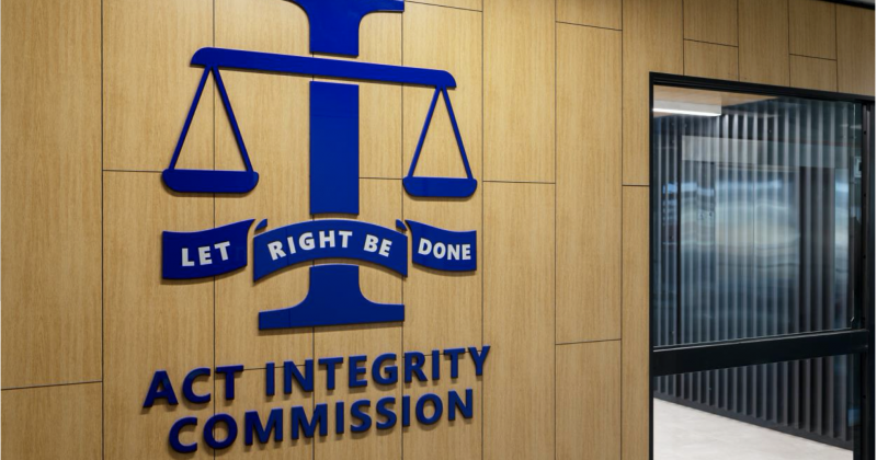Senior political staffer loses attempt to stop Integrity Commission looking at his phone