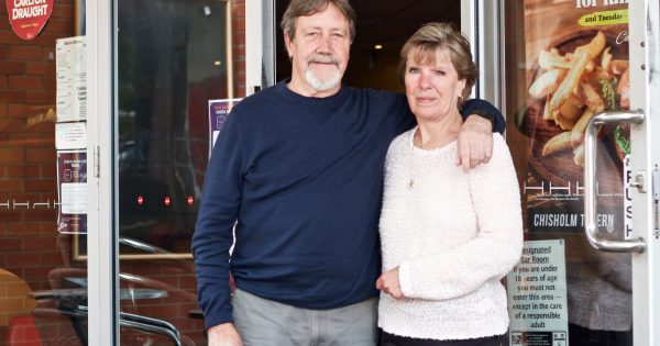 Chisholm Tavern to close as developer gets set for legal battle over a public toilet