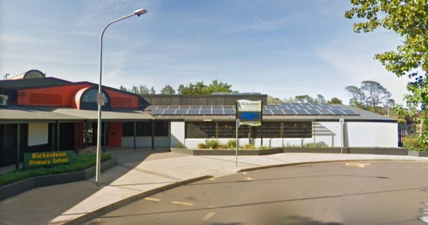UPDATED: Police looking into allegations of inappropriate behaviour at primary school