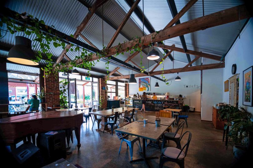 Gang Gang Cafe