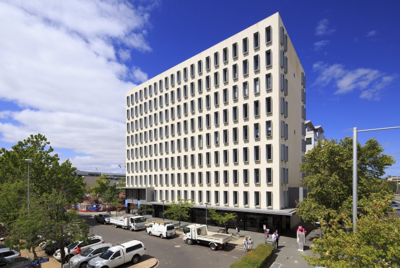 10 Hobart Place
