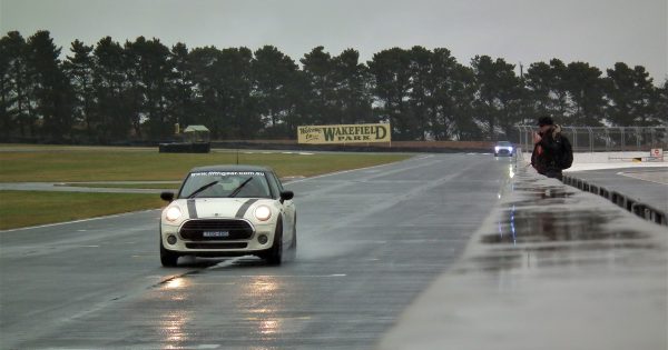 Top 10 tips for driving in the cold and wet