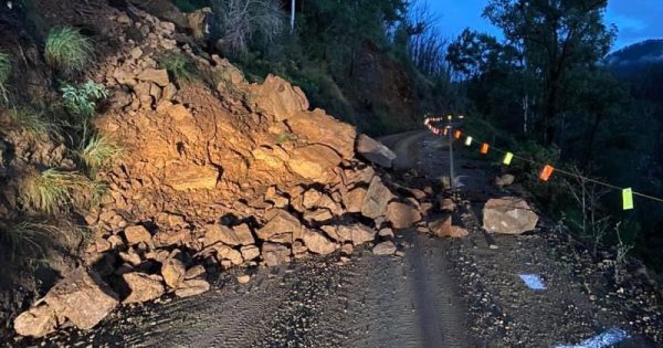 Landslides virtually landlock residents between Braidwood and Moruya