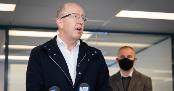 Airport CEO 'heartbroken' as he prepares legal action against ACT Government's mask mandate