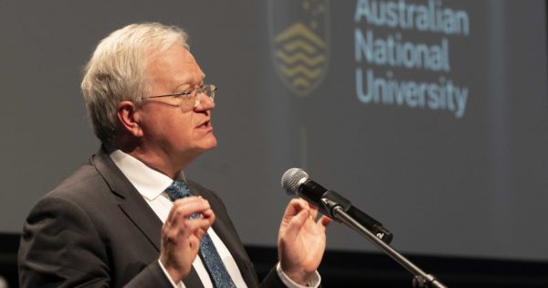 Schmidt calls for research funding overhaul, end to political meddling