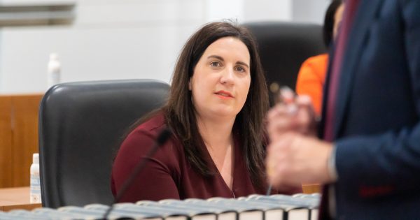 Outgoing Liberal MLA uses final speech to call for more territory rights