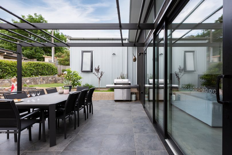 Outdoor pergola