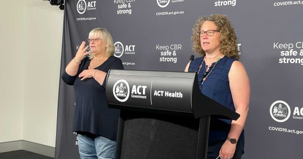 UPDATED: Barr optimistic about COVID in the ACT but won't rush to ease restrictions