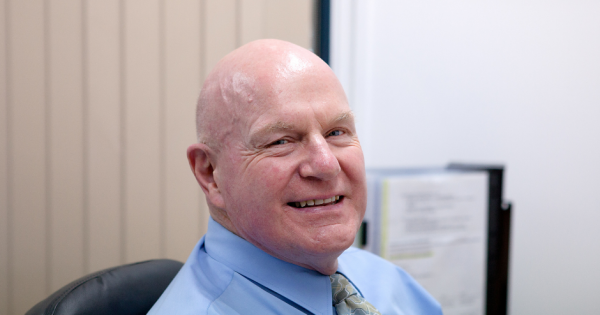 Beloved principal Murray Bruce retires after 40 years in ACT public schools