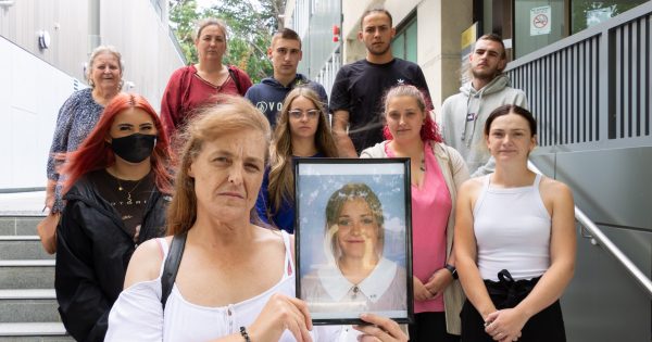 Coroner urged to accept investigation into 17-year-old Charli Powell's death was 'flawed'