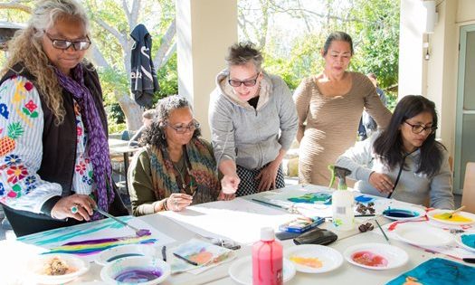 Canberra artist inspired to draw on the art of healing