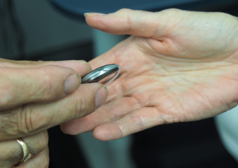 Deafness, hearing aids
