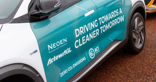 Virtual dealership aims to help 1 in 4 Canberra households own an EV by 2030