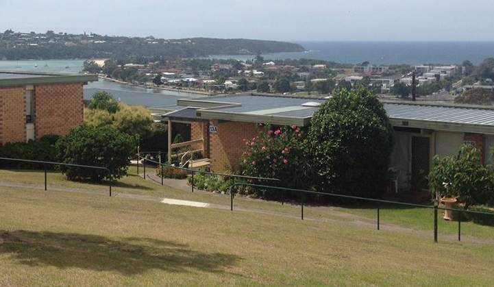 Third aged care facility shuts beds in south east NSW amid staffing pressures