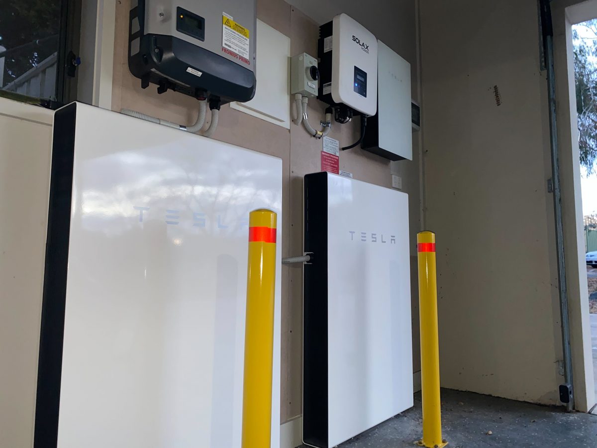 Solar battery