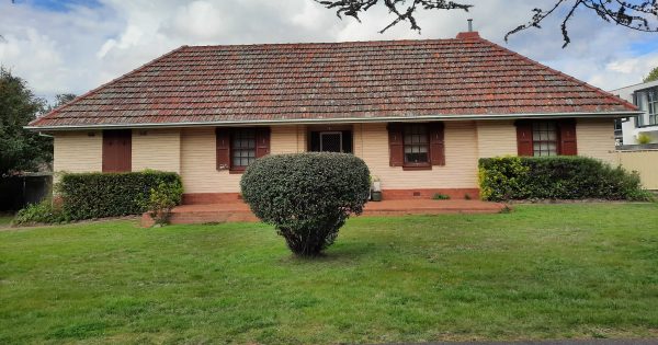 'Rare, if not unique': Heritage bid for Griffith home slated for supportive housing