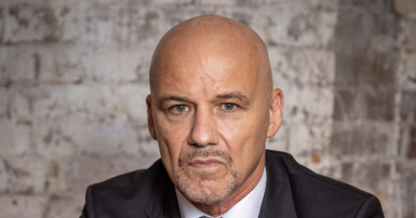 Come behind the scenes of infamous murder investigations with Gary Jubelin