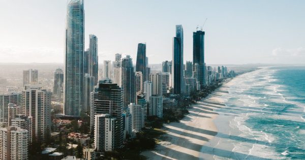 Jetstar launches direct flights from Canberra to Gold Coast