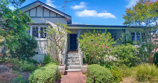 An original Narooma home in an ornate period style