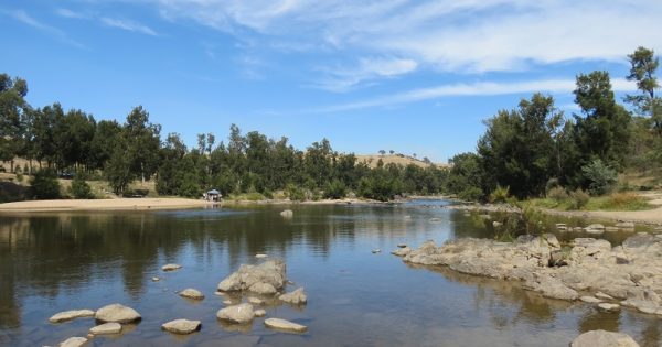Man's body found after he went into river near Uriarra Crossing
